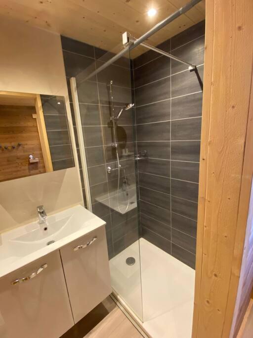 Appartement En Montagne Beaufort  Kültér fotó